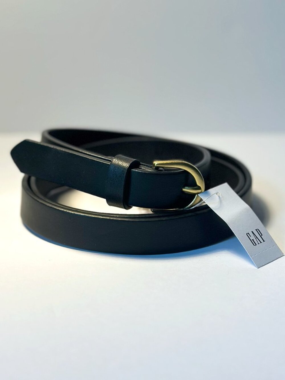 NWT GAP Vegan Leather Skinny Belt Black Gold Buckle Women's L